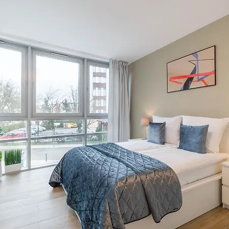 Kontinuum By Renters *