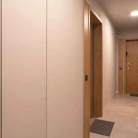 Apartament Kontinuum By Renters *